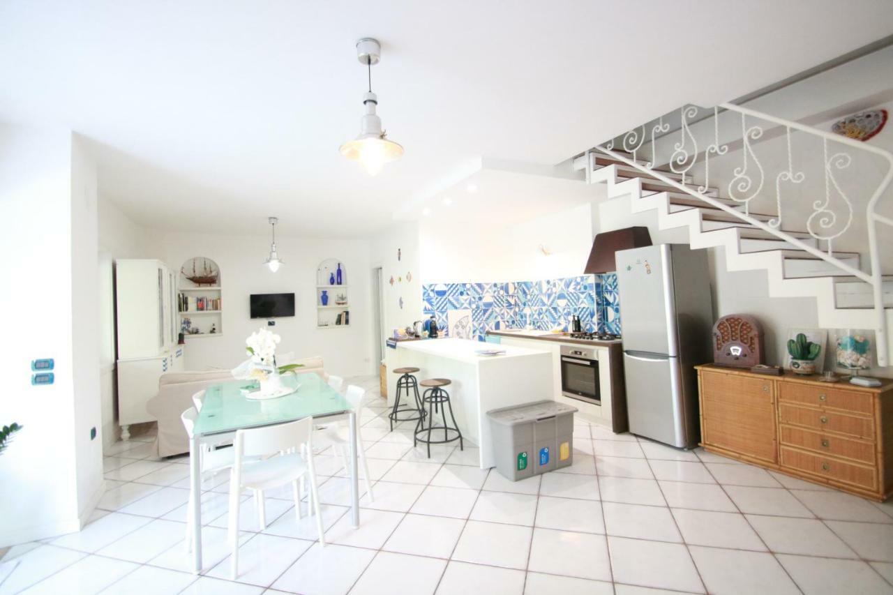 Edri Beach House - Villa Con Piscina ปอนเตกัญญาโน ภายนอก รูปภาพ